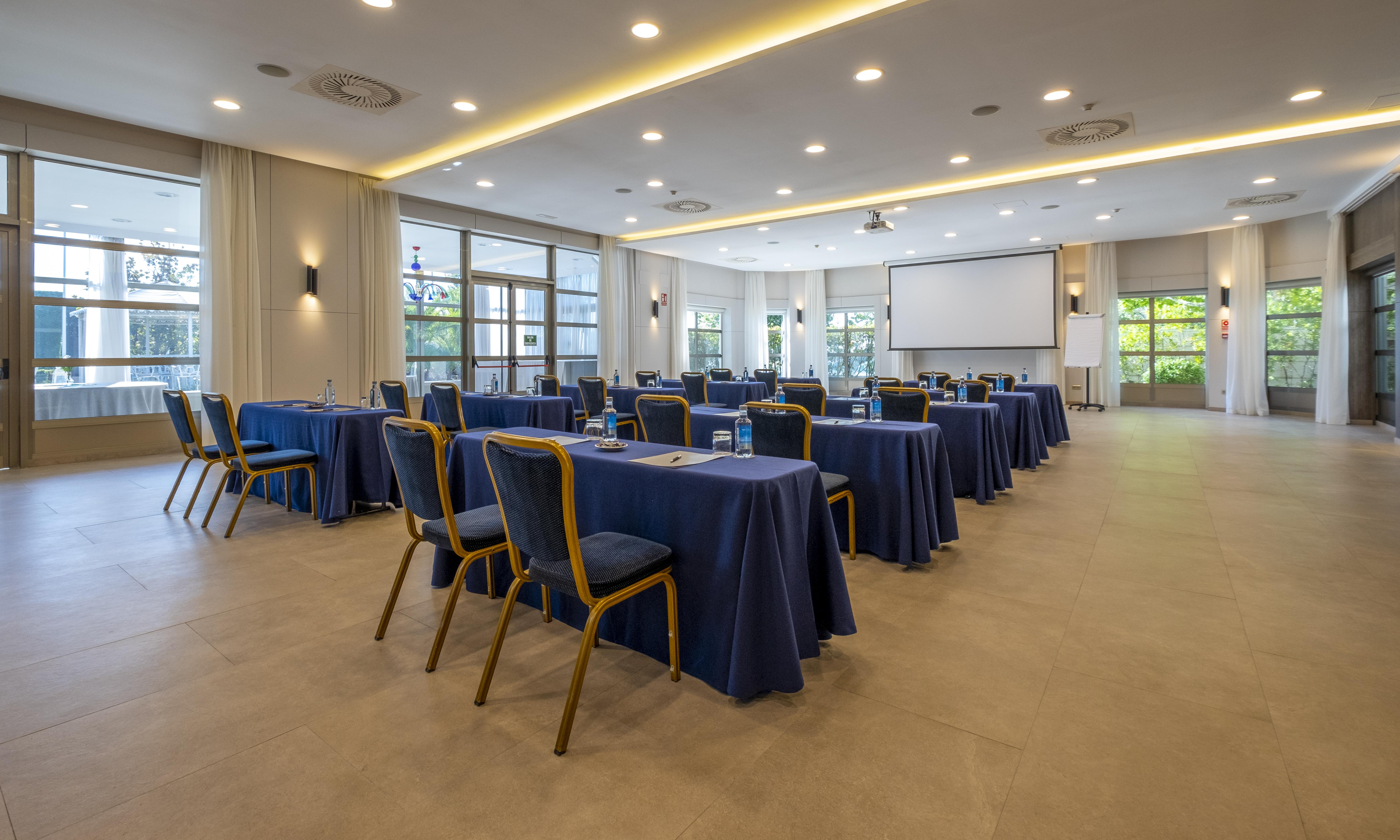 Hotel Attica21 Las Rozas Екстериор снимка