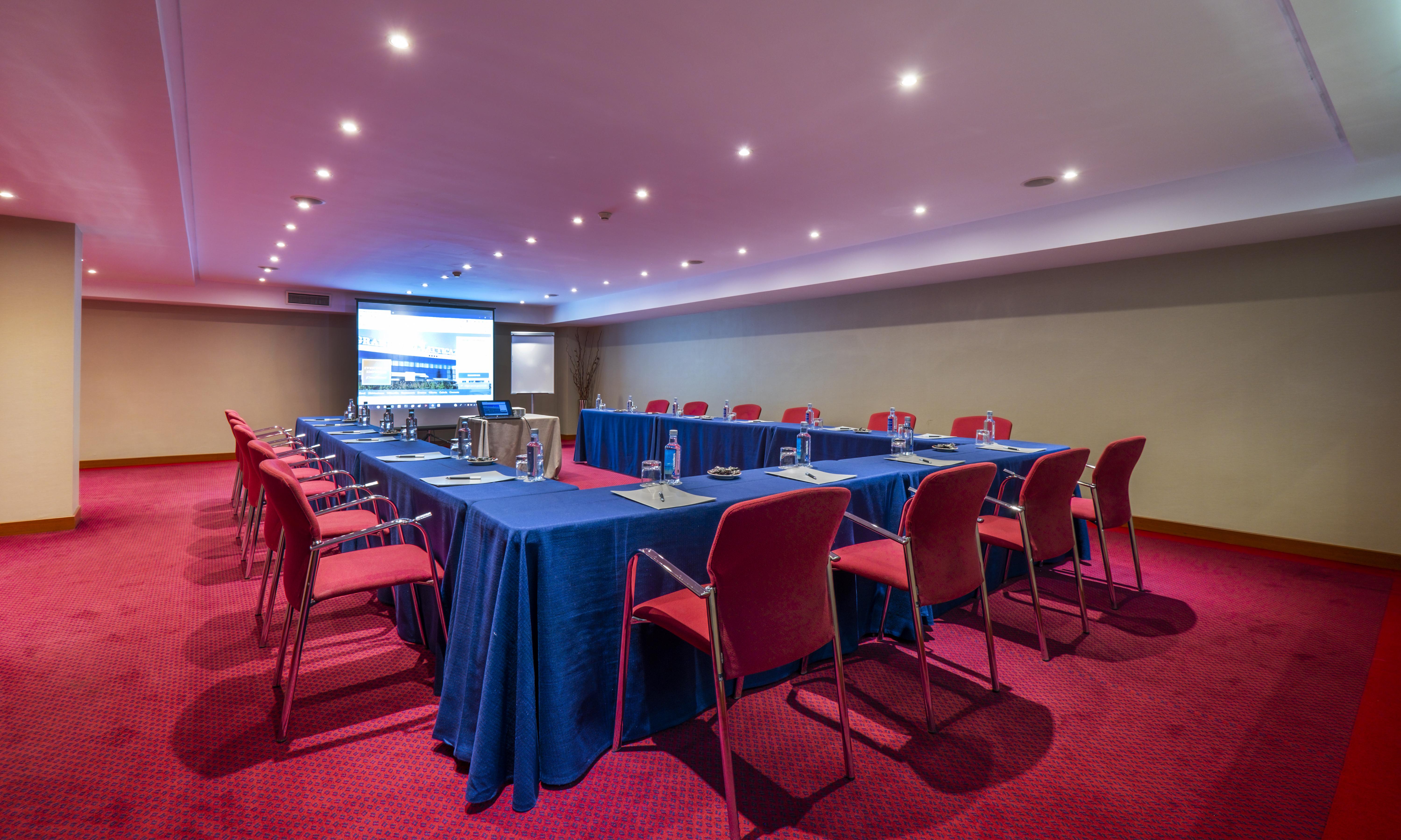 Hotel Attica21 Las Rozas Екстериор снимка