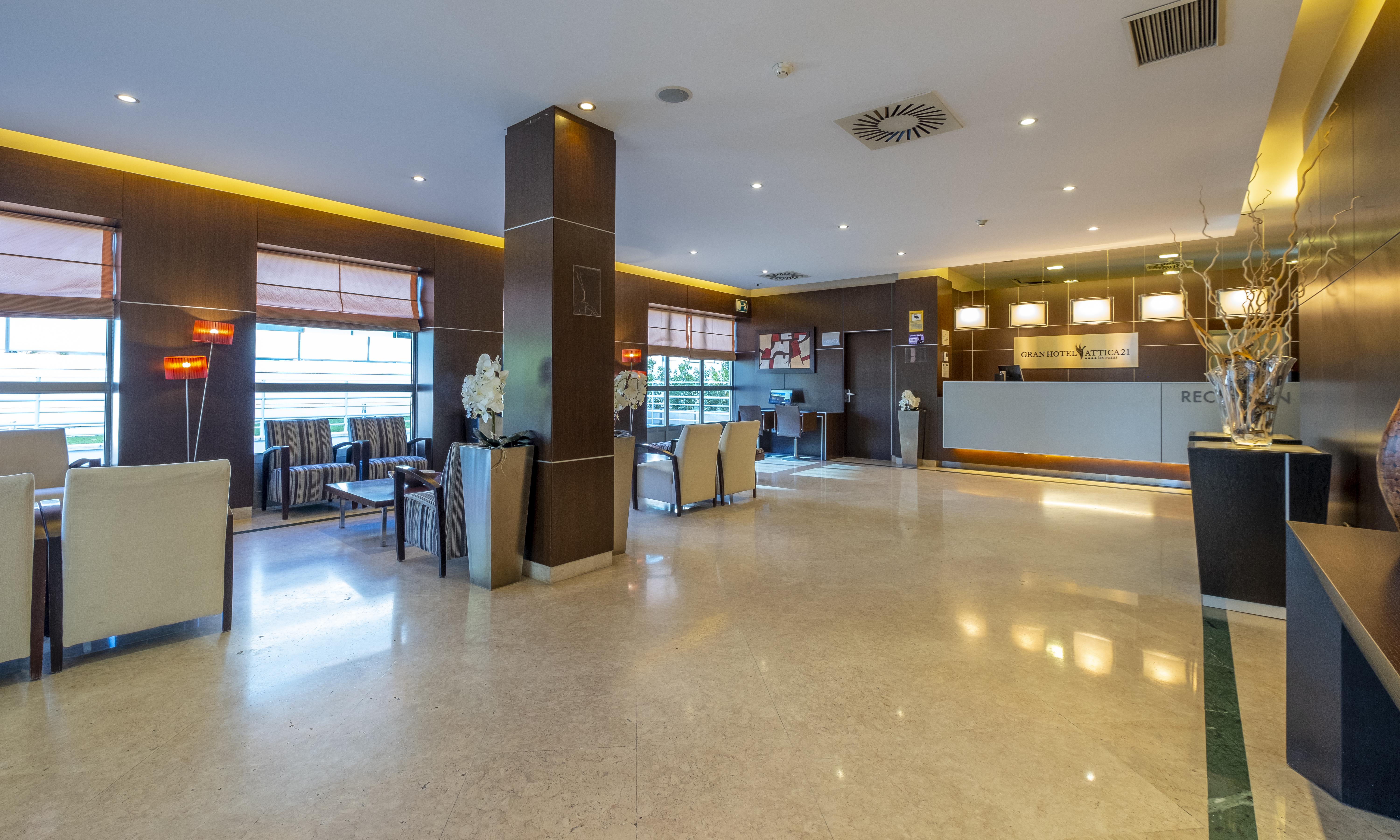 Hotel Attica21 Las Rozas Екстериор снимка