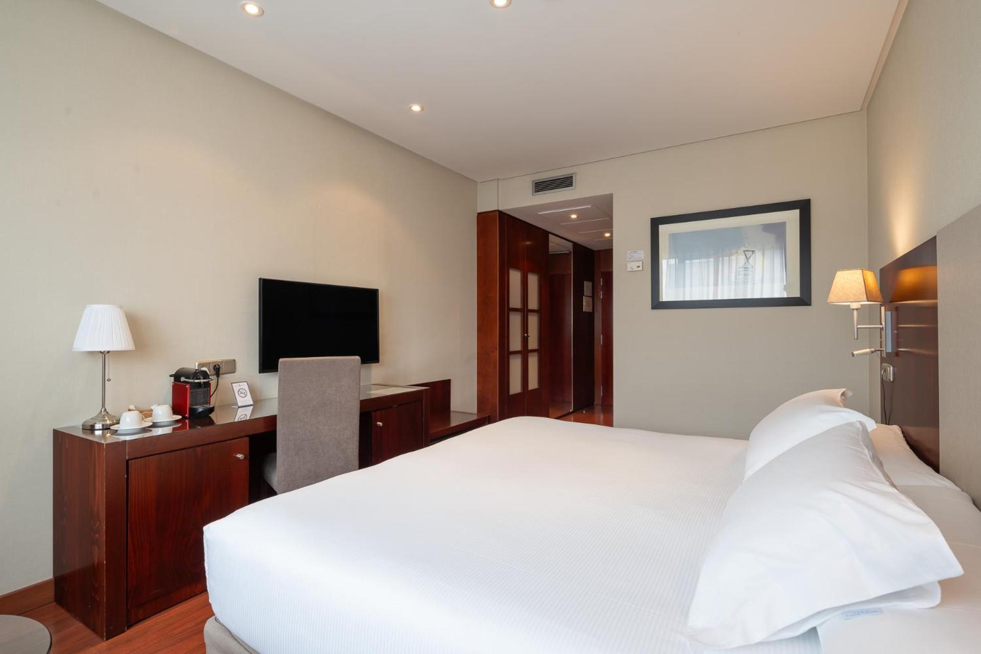 Hotel Attica21 Las Rozas Екстериор снимка